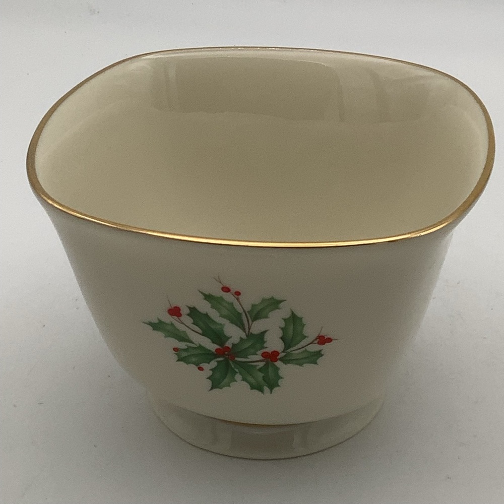 Lenox Holiday Nut/Treat Bowl